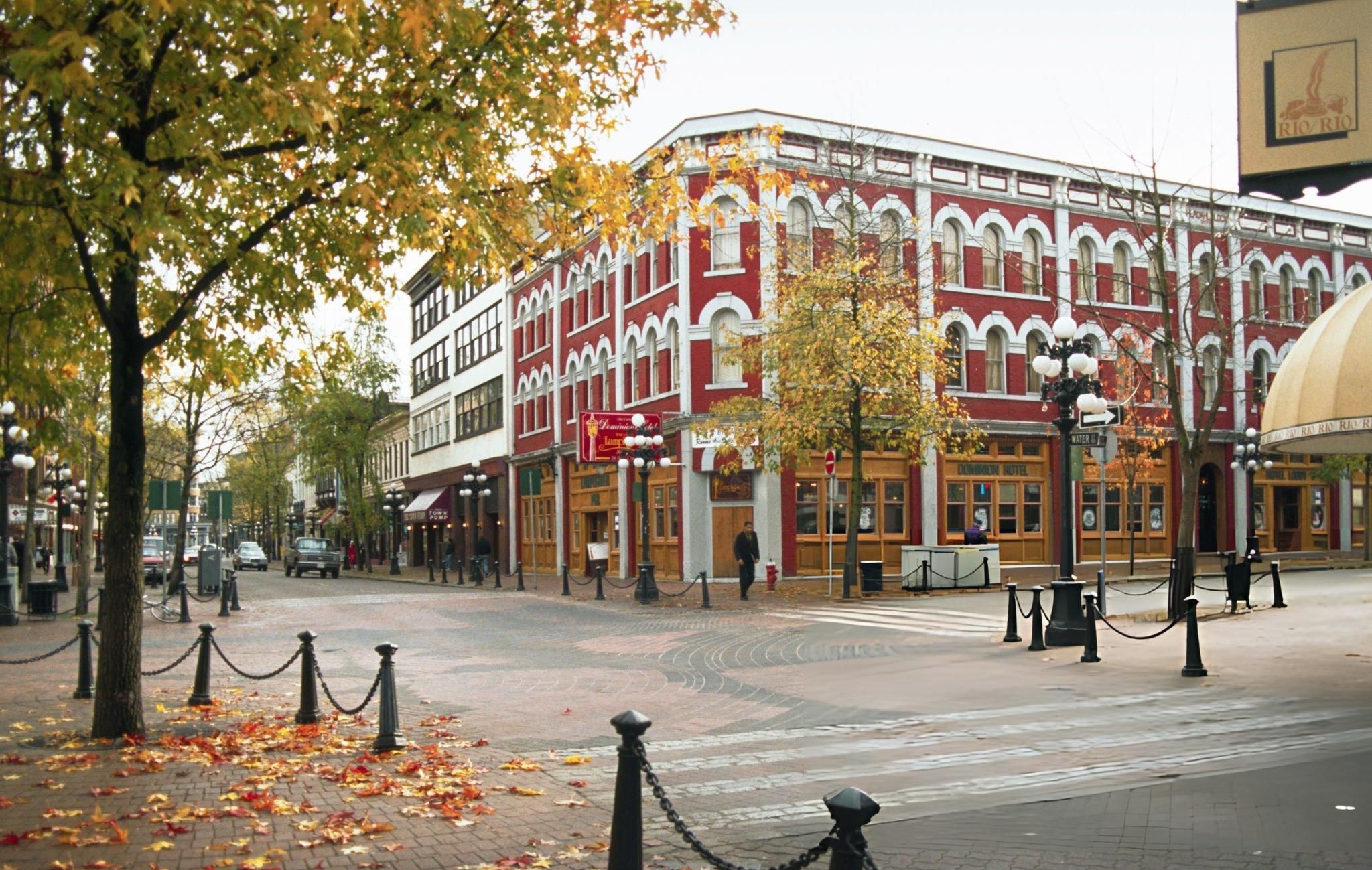 Cobblestone streets and historic buildings in Gastown Vancouver